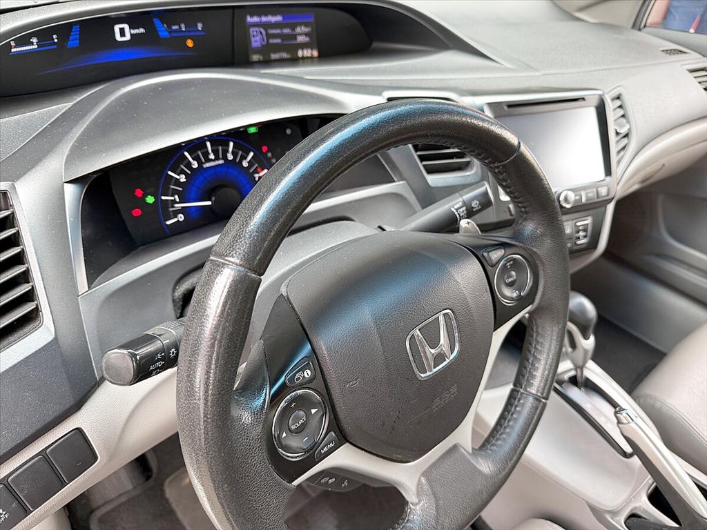 Honda Civic - 2.0 LXR 16V FLEX 4P AUTOMÁTICO