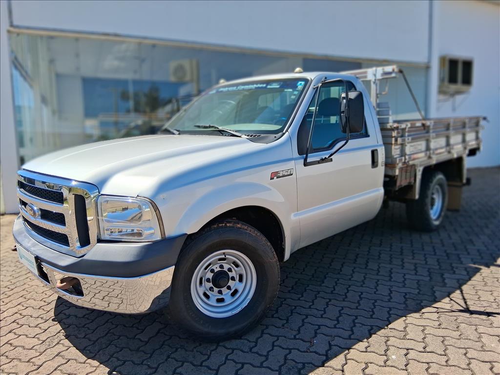 F-350 2.8 TURBO DIESEL 2P MANUAL