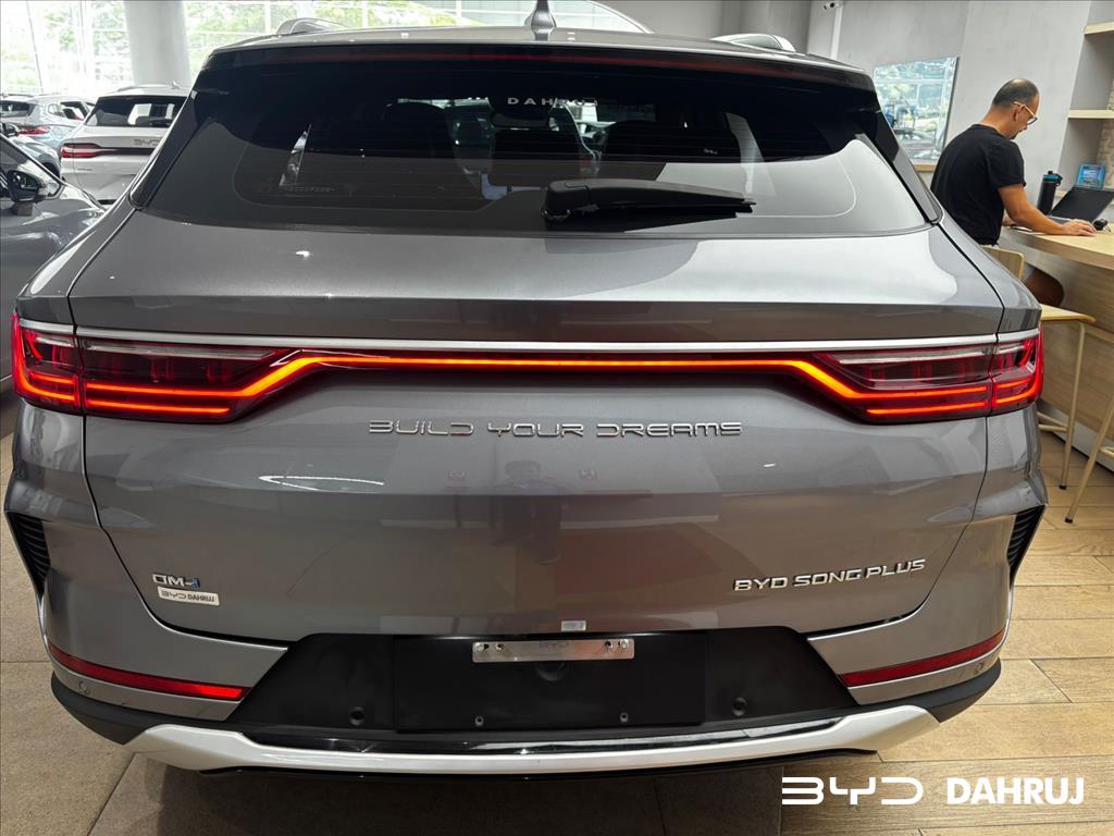 SONG PLUS 1.5 DM-I HÍBRIDO AUTOMÁTICO11