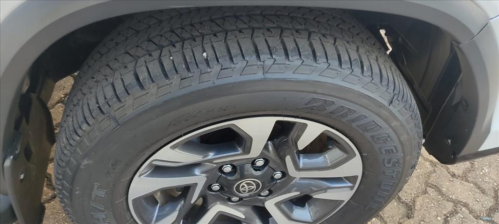 HILUX SW4 2.8 D-4D TURBO DIESEL DIAMOND 7L 4X4 AUTOMÁTICO9