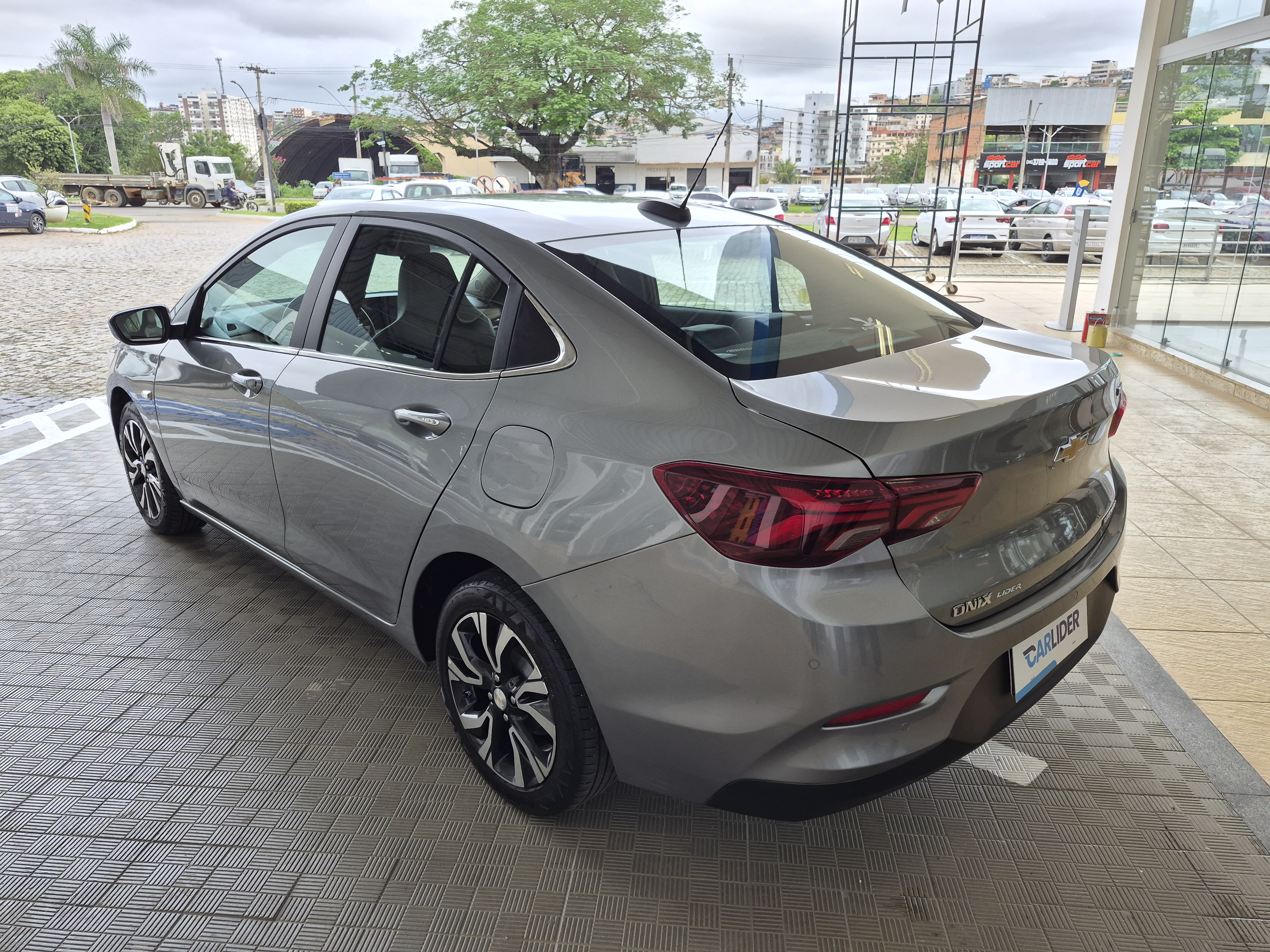 ONIX PLUS 1.0 TURBO FLEX PREMIER AUTOMÁTICO1