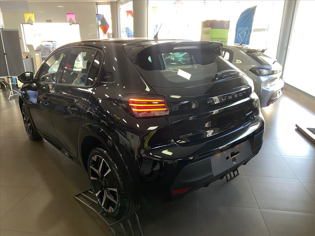 208 1.0 TURBO 200 FLEX GT CVT 208 1.0 TURBO 200 FLEX GT CVT