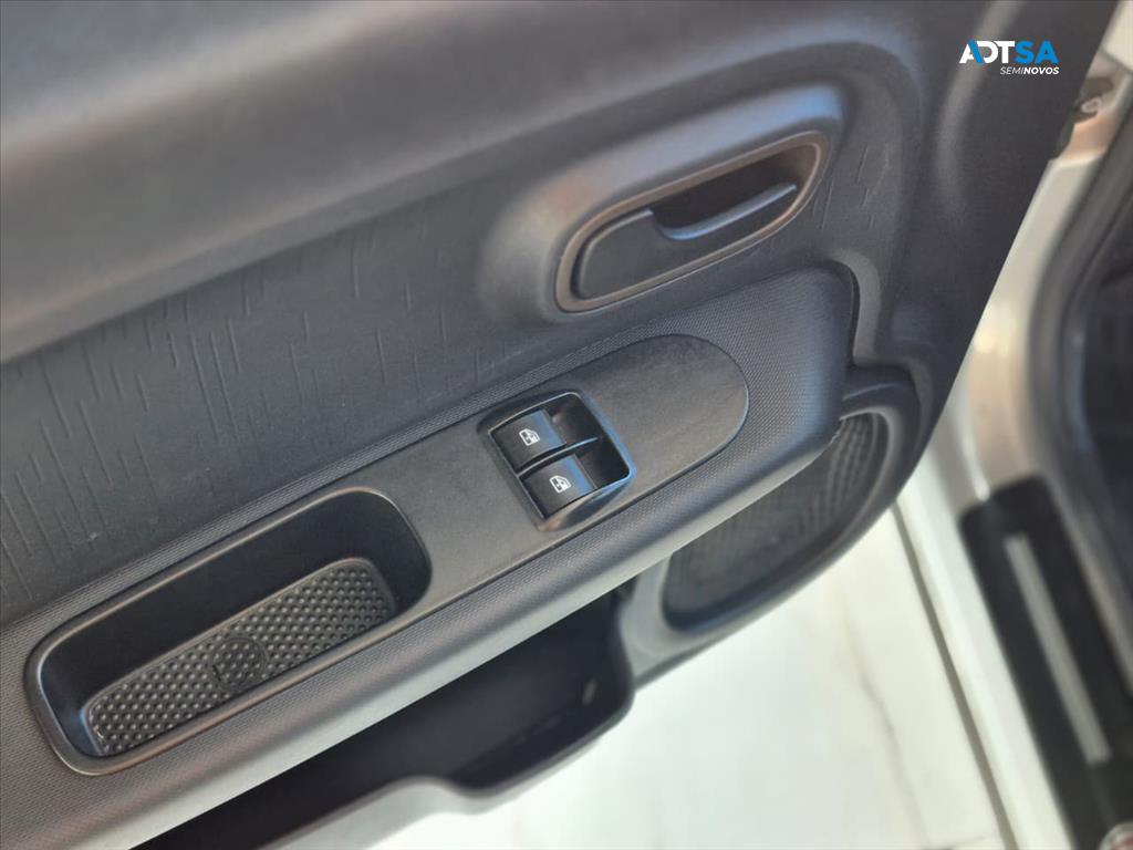 FIAT MOBI 1.0 EVO FLEX TREKKING MANUAL