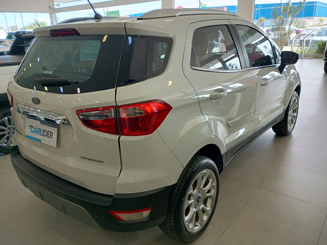 ECOSPORT 1.5 TI-VCT FLEX TITANIUM AUTOMÁTICO4