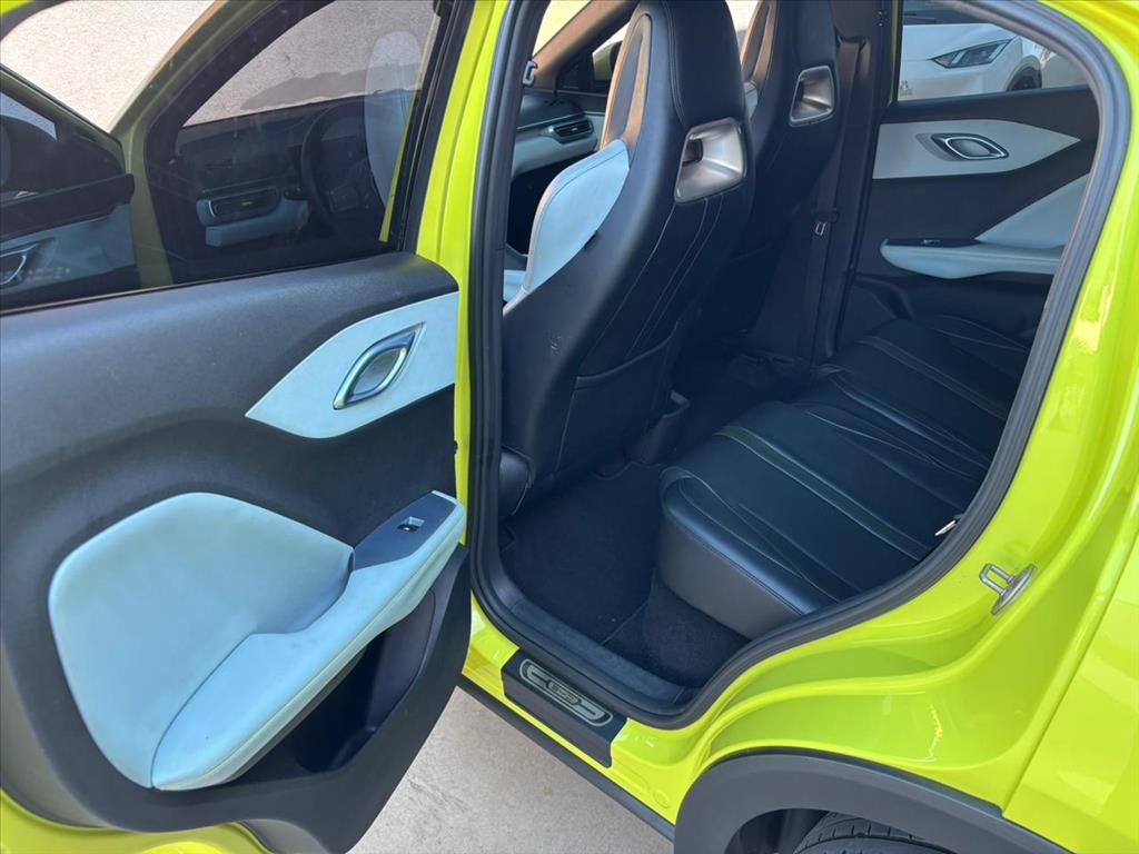 DOLPHIN MINI 38 KW ELÉTRICO15