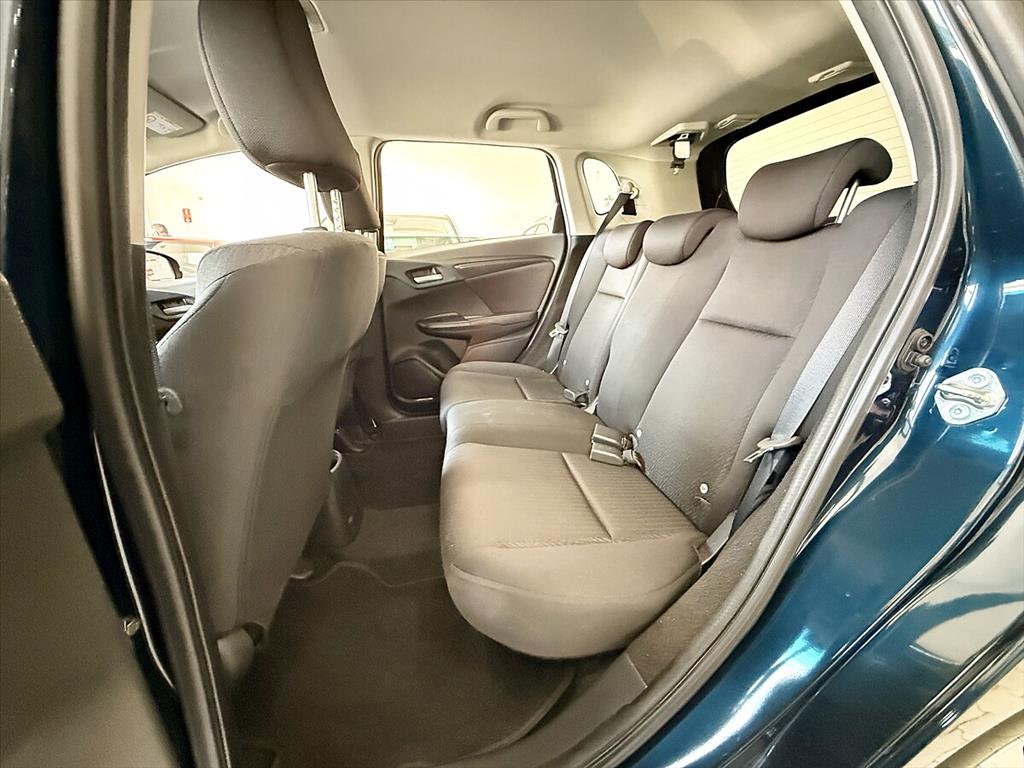 Honda Fit - 1.5 PERSONAL 16V FLEX 4P AUTOMÁTICO