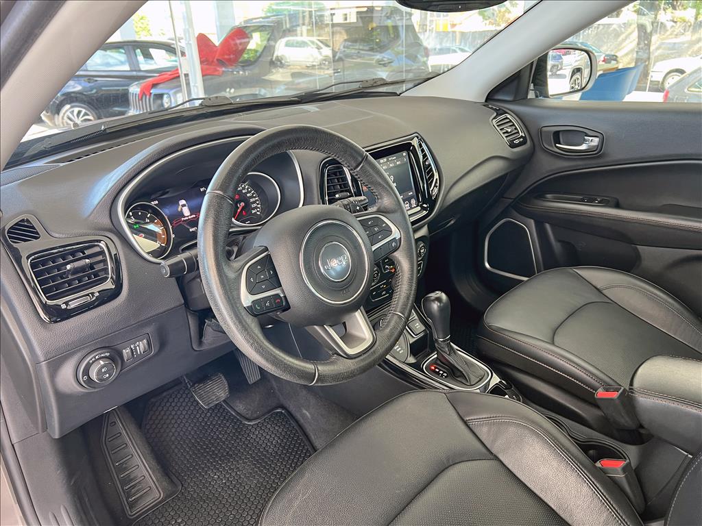 COMPASS 2.0 16V DIESEL LIMITED 4X4 AUTOMÁTICO12