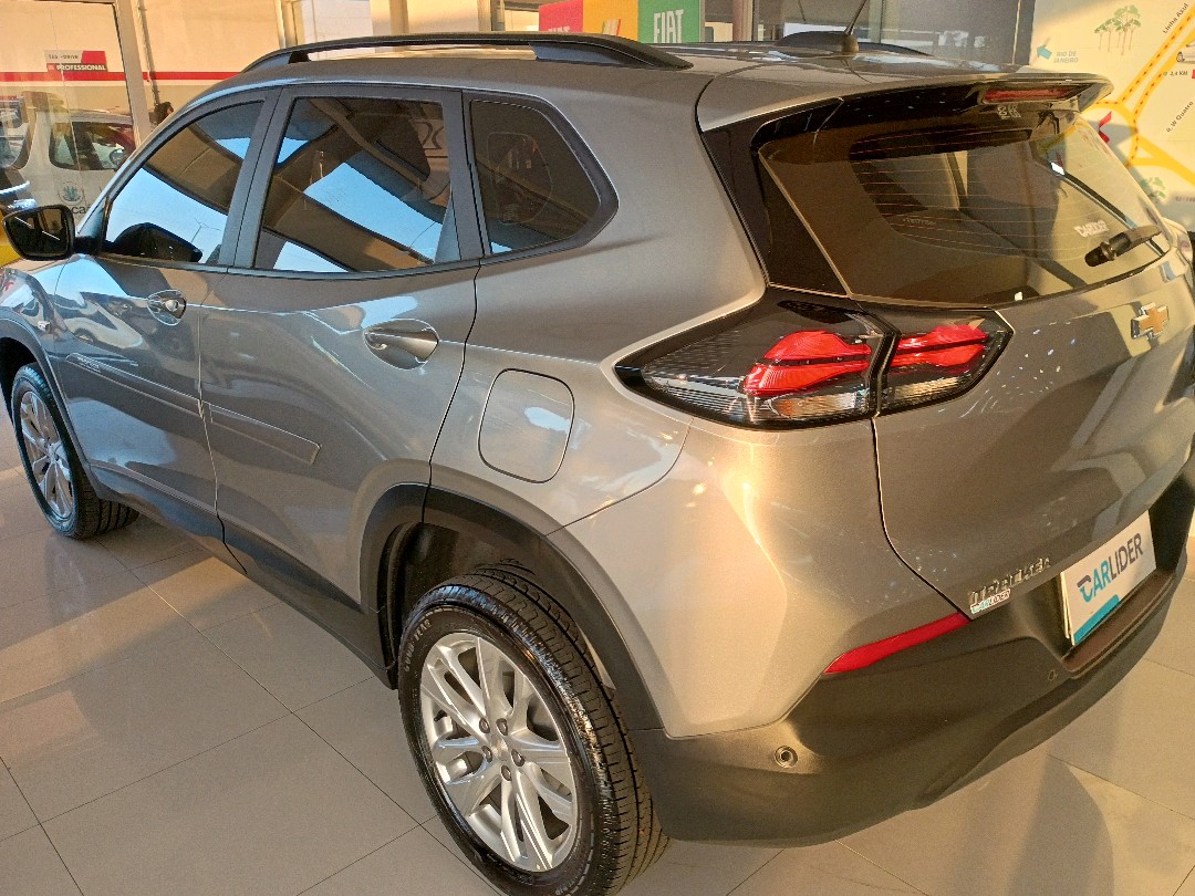 TRACKER 1.0 TURBO FLEX AUTOMÁTICO2