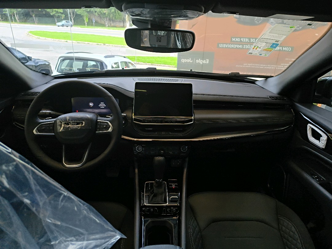 COMPASS 2.0 HURRICANE 4 TURBO GASOLINA BLACKHAWK AT98