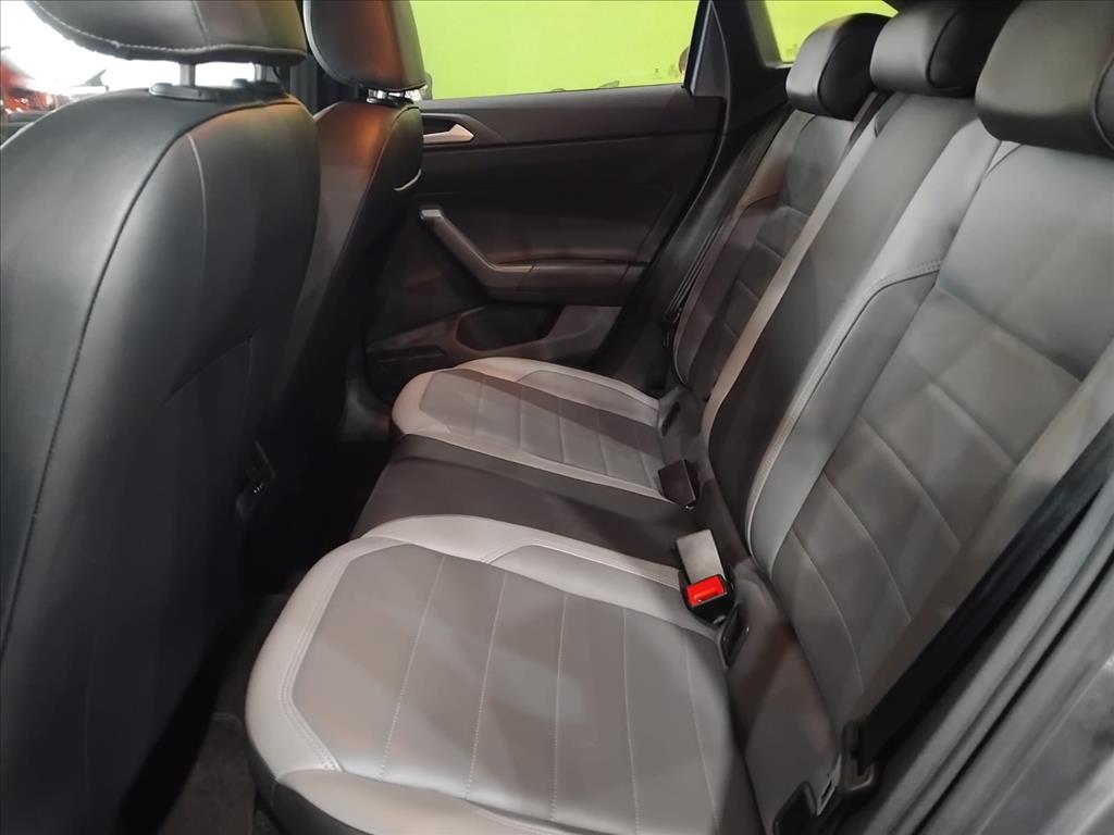 NIVUS 1.0 200 TSI TOTAL FLEX HIGHLINE AUTOMÁTICO13