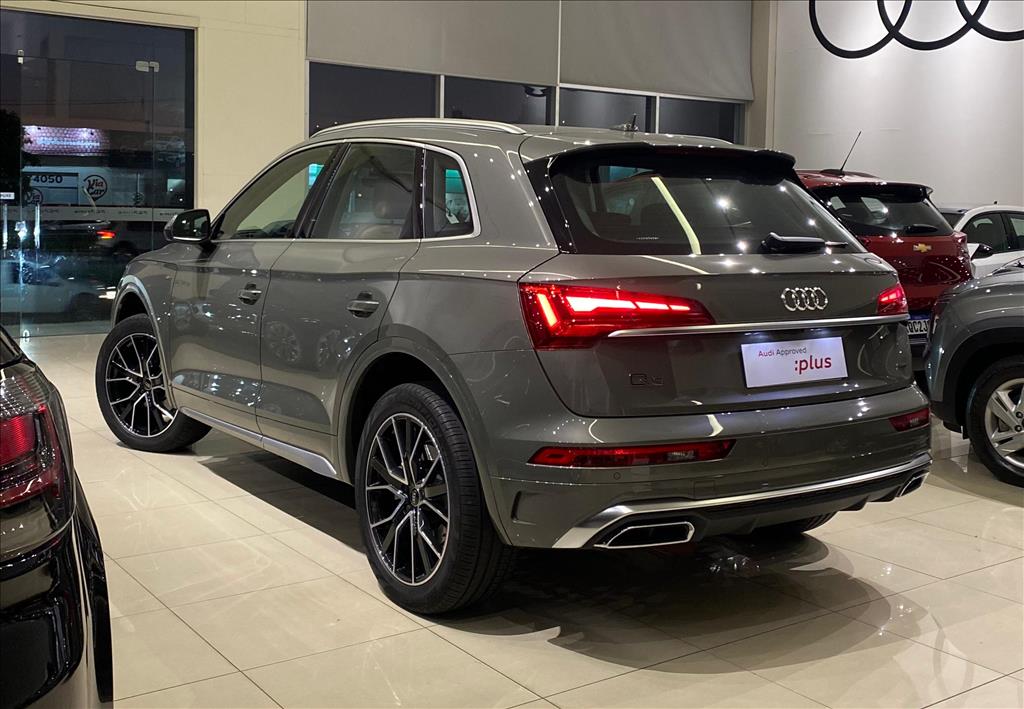 Q5 2.0 45 TFSI GASOLINA S-LINE QUATTRO S TRONIC