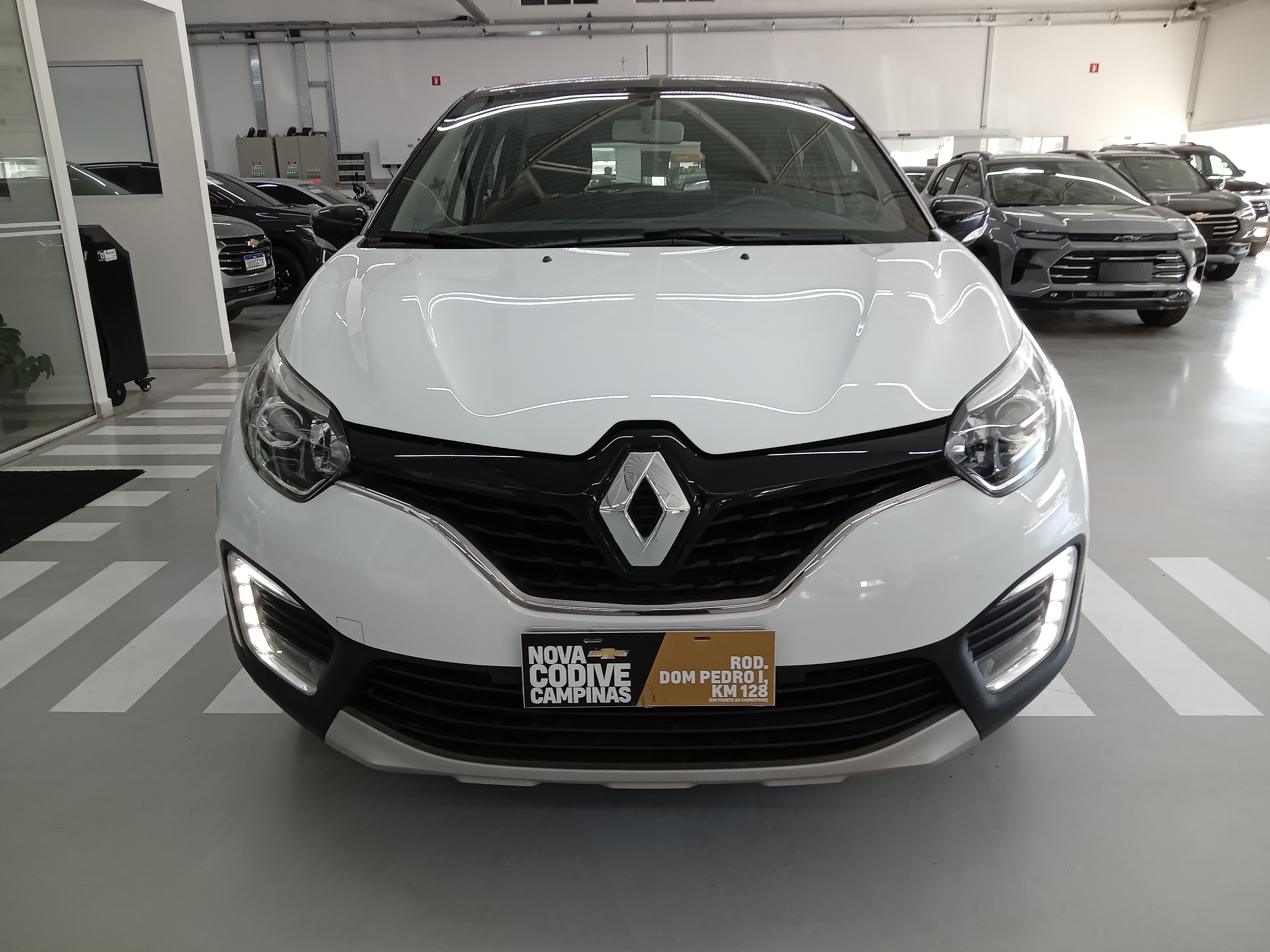 CAPTUR 1.6 16V SCE FLEX ZEN MANUAL4