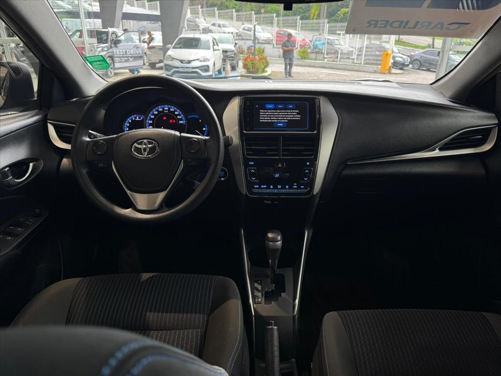 YARIS 1.5 16V FLEX SEDAN XL PLUS CONNECT MULTIDRIVE8