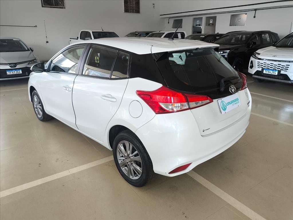YARIS 1.5 16V FLEX XL PLUS CONNECT MULTIDRIVE4
