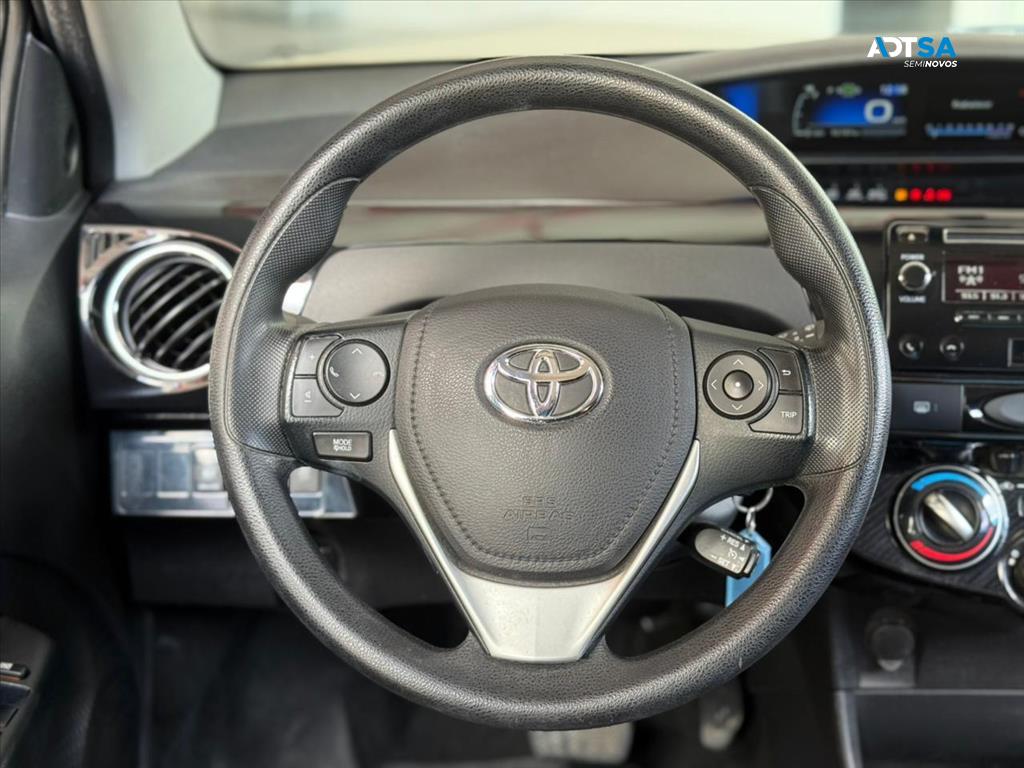 TOYOTA ETIOS 1.5 X PLUS 16V FLEX 4P MANUAL