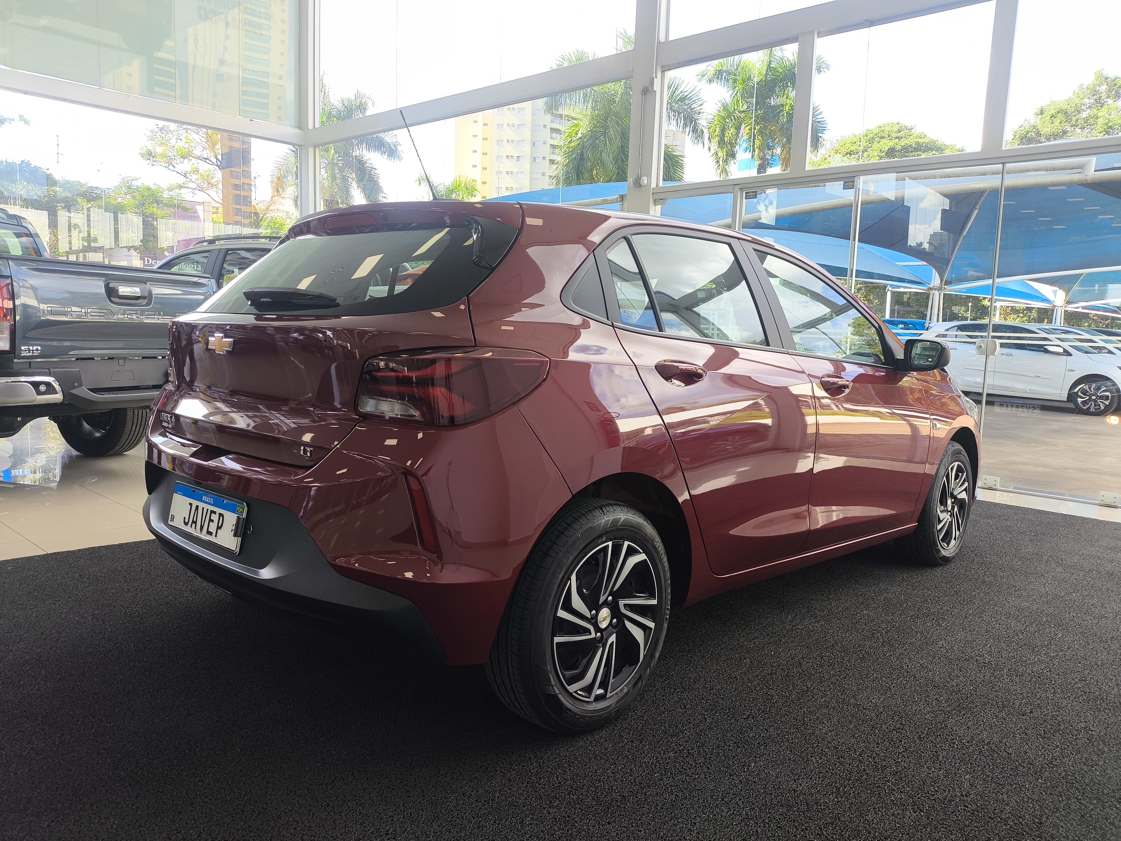 GM - Chevrolet-ONIX-1.0 FLEX LT MANUAL