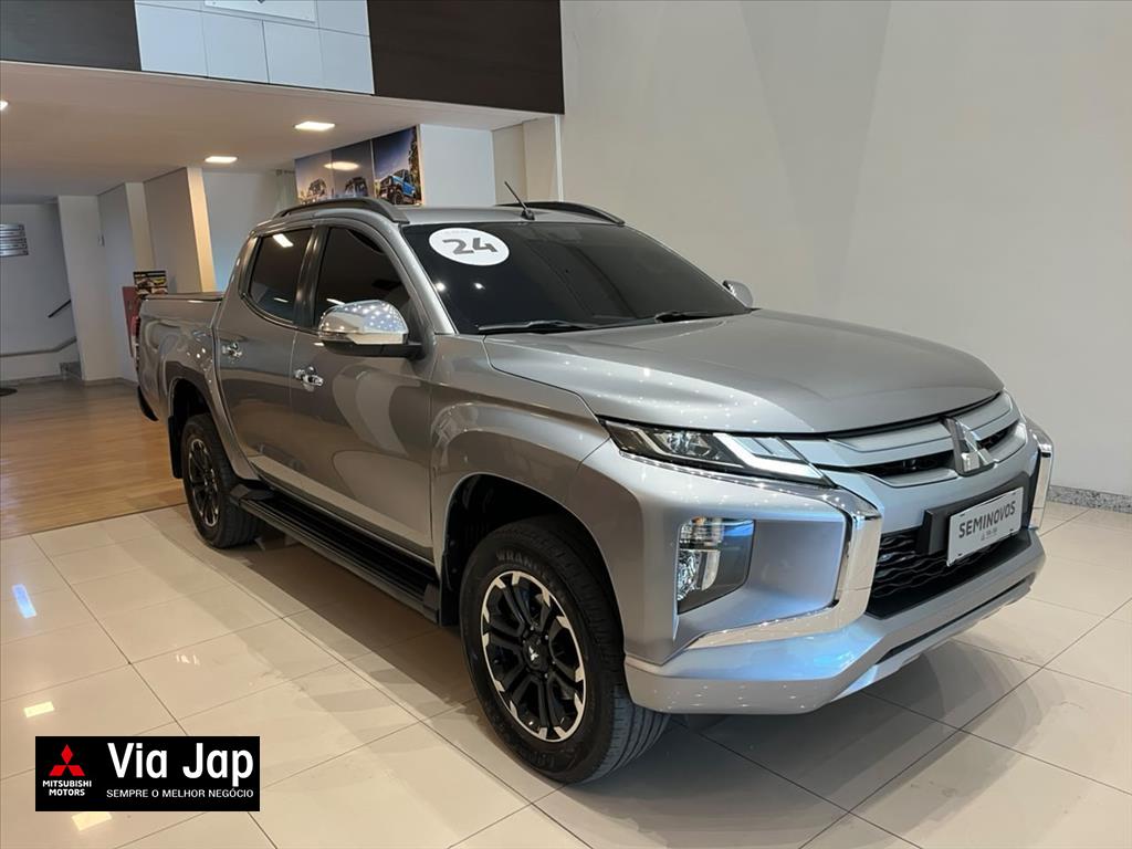 Mitsubishi-L200 TRITON-2.4 16V TURBO DIESEL SPORT HPE CD 4P 4X4 AUTOMÁTICO
