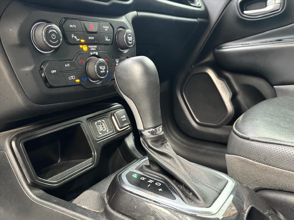 RENEGADE 1.3 T270 TURBO FLEX LONGITUDE AT69