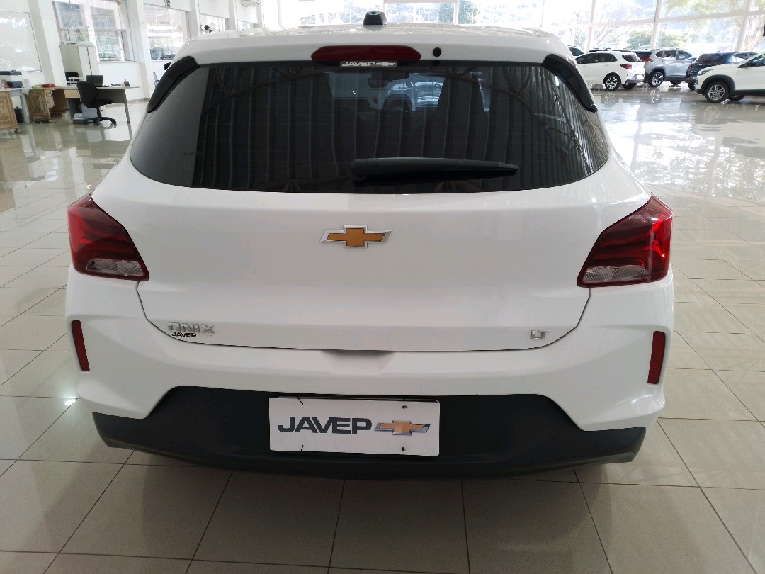 GM - Chevrolet-ONIX-1.0 FLEX LT MANUAL