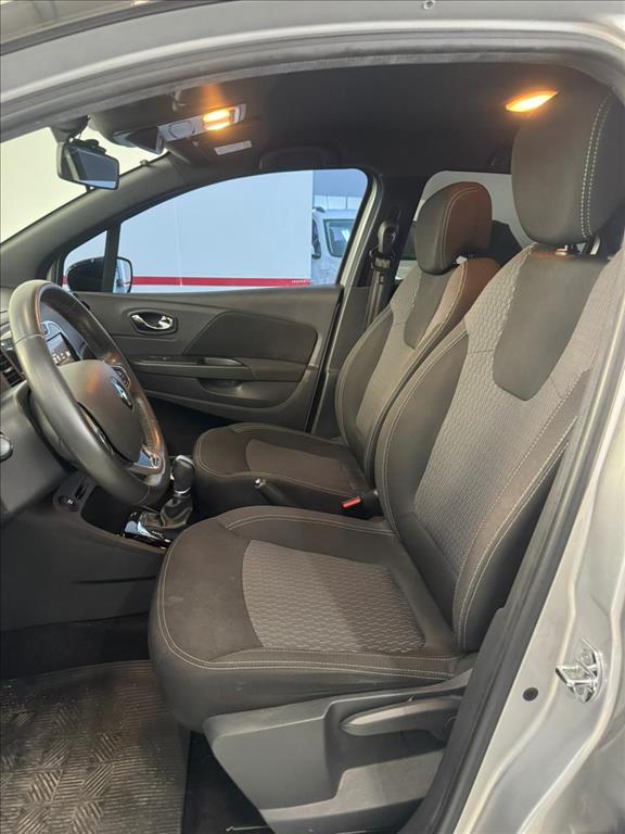 Renault-CAPTUR-1.6 16V SCE FLEX LIFE X-TRONIC