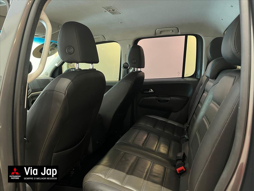 VW - Volkswagen-AMAROK-3.0 V6 TDI DIESEL HIGHLINE CD 4MOTION AUTOMÁTICO