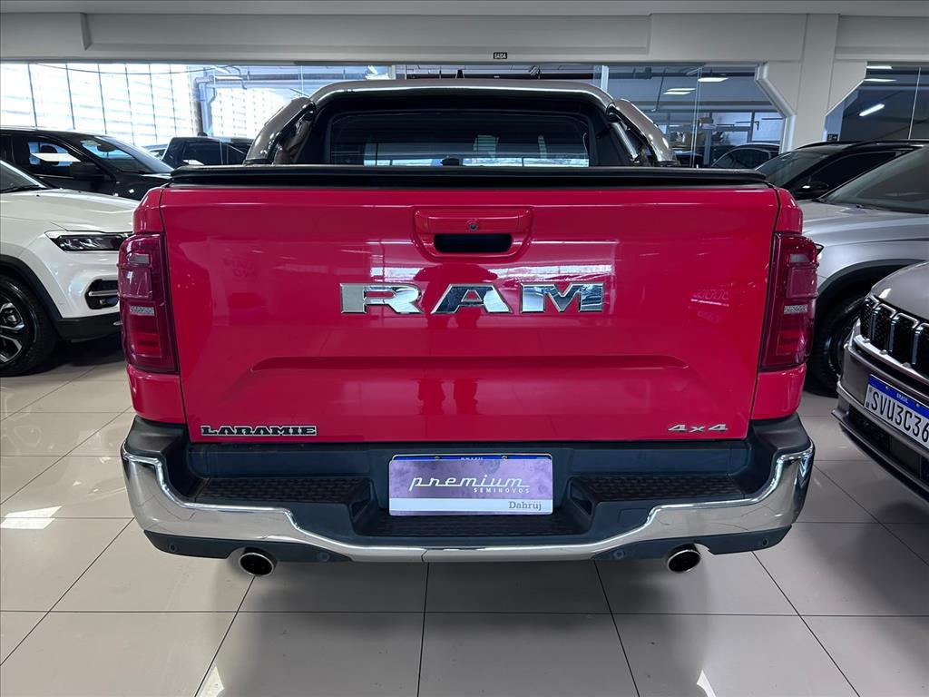 RAMPAGE 2.0 TURBO DIESEL LARAMIE 4X4 AUTOMÁTICO3