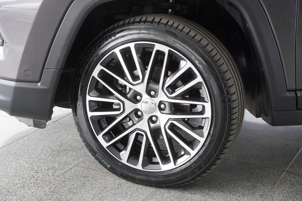 COMPASS 1.3 T270 TURBO FLEX LIMITED AT66