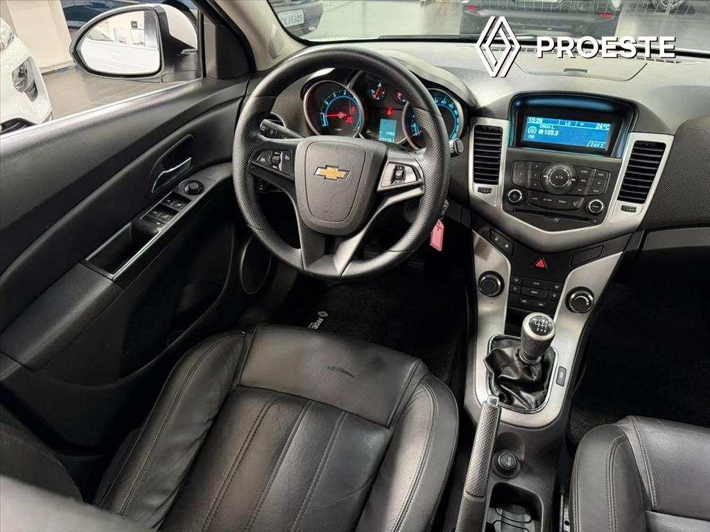 CRUZE 1.8 LT 16V FLEX 4P MANUAL6