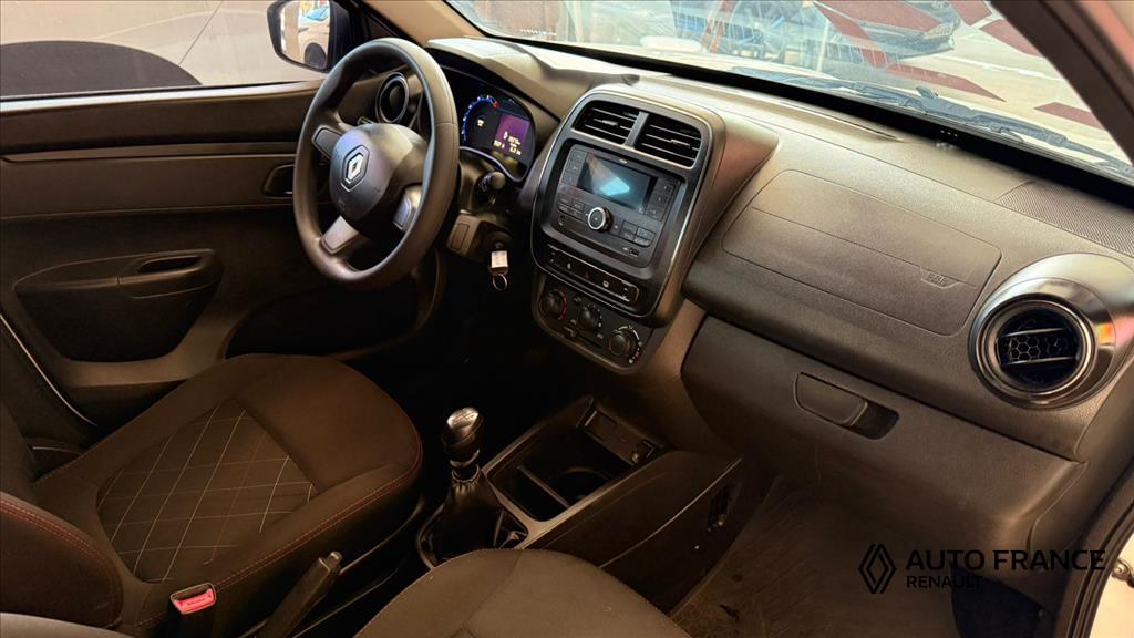 KWID 1.0 12V SCE FLEX ZEN MANUAL33