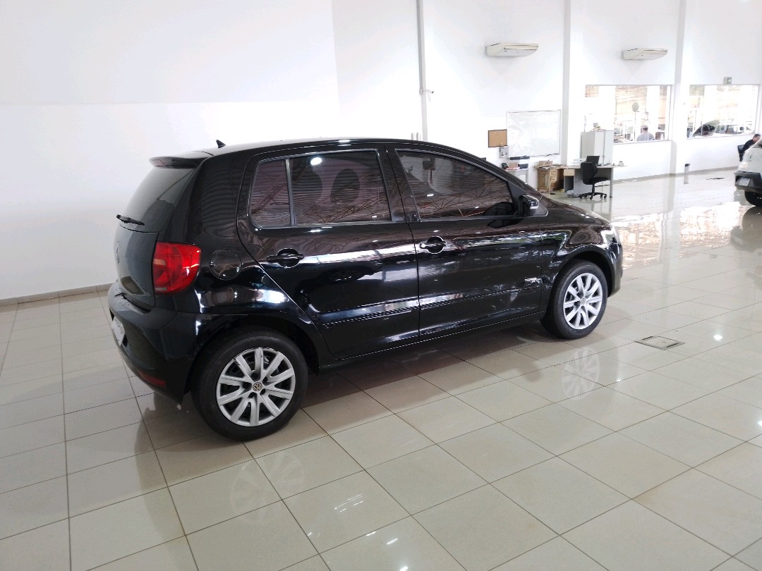 VW - Volkswagen-FOX-1.0 MI 8V FLEX 4P MANUAL