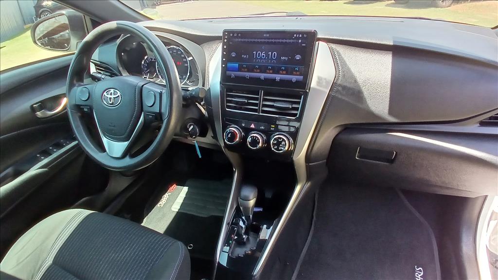 YARIS 1.3 16V FLEX XL MULTIDRIVE12