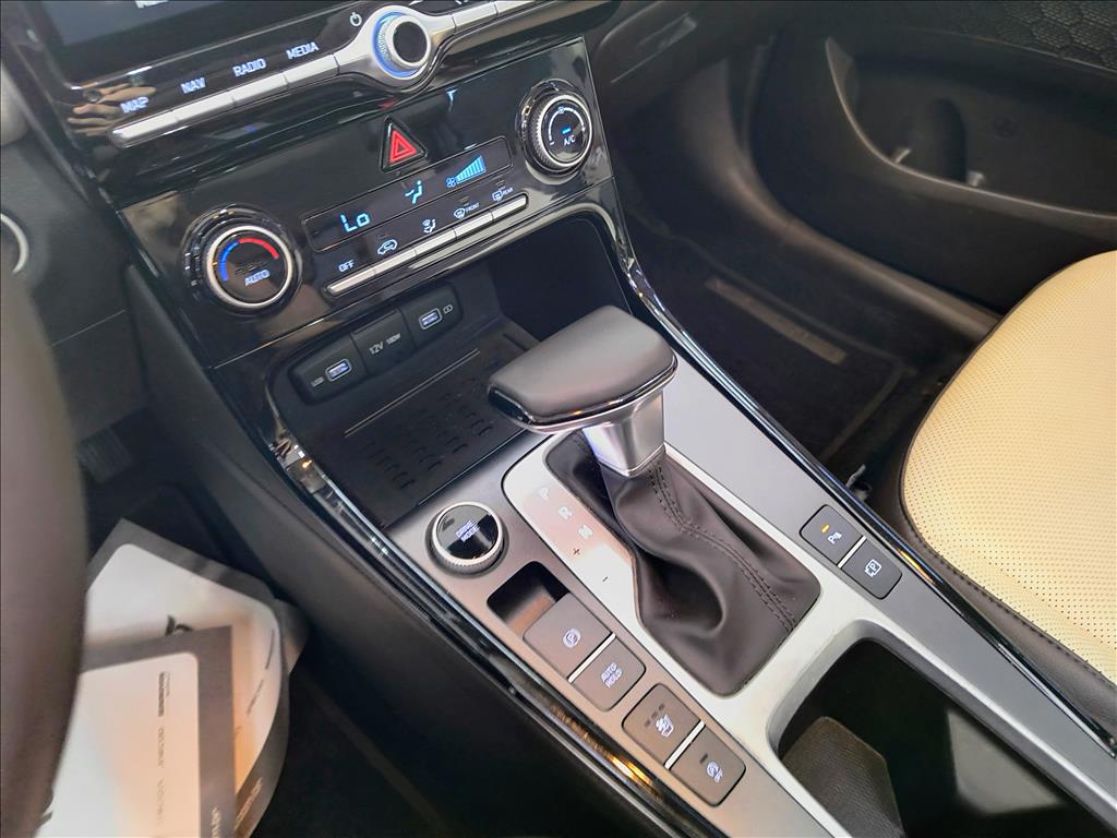 CRETA 2.0 FLEX ULTIMATE AUTOMÁTICO10