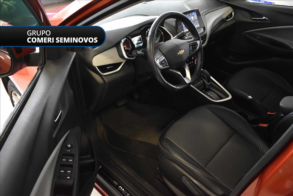 ONIX 1.0 TURBO FLEX PREMIER AUTOMÁTICO9