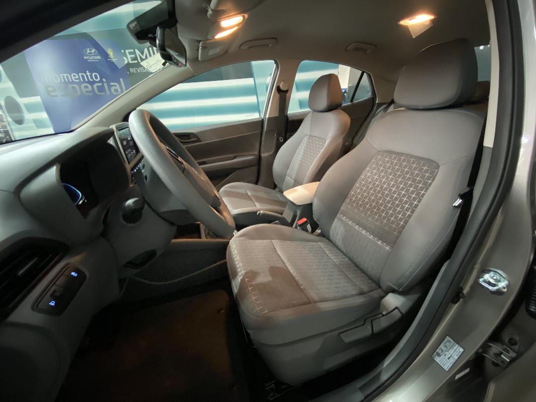 Hyundai-HB20S-1.0 12V FLEX LIMITED MANUAL