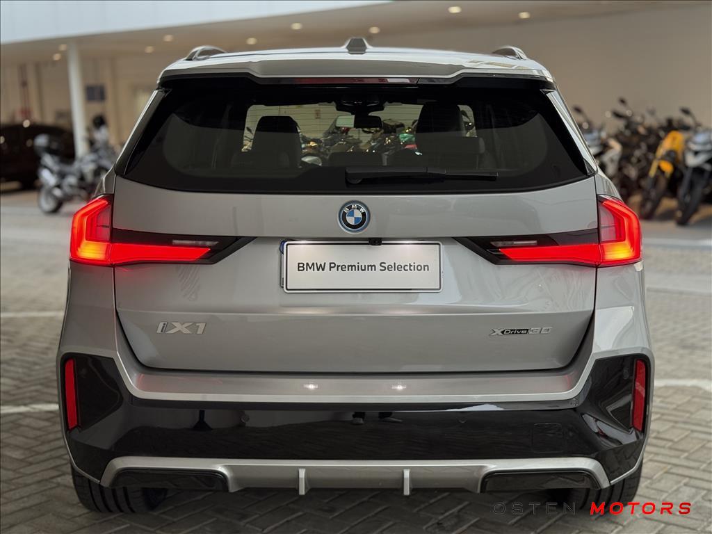 BMW-iX1-ELÉTRICO XDRIVE30 M SPORT