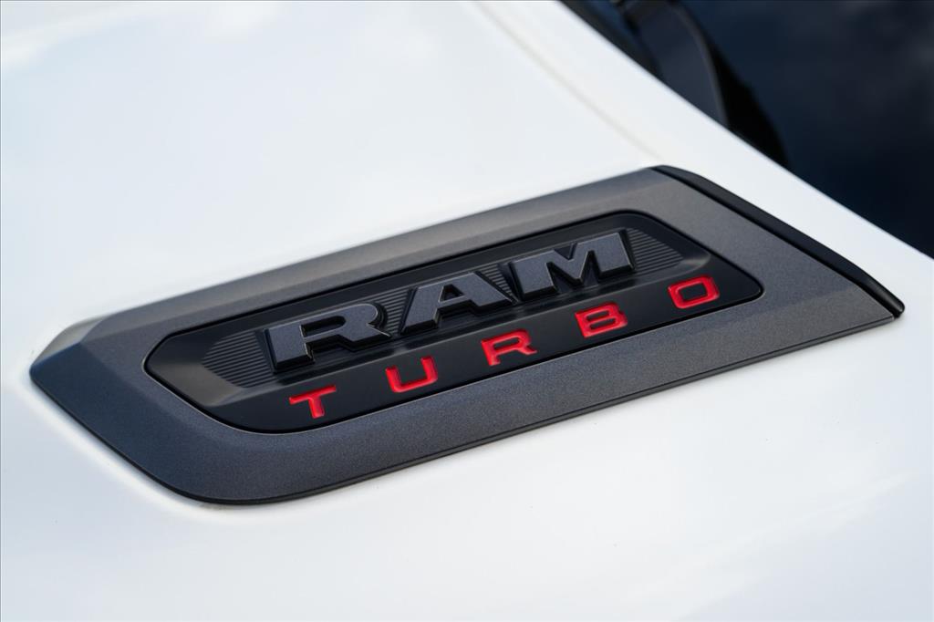 DAKOTA 2.2 TURBO DIESEL WARLOCK 4X4 AUTOMÁTICO14