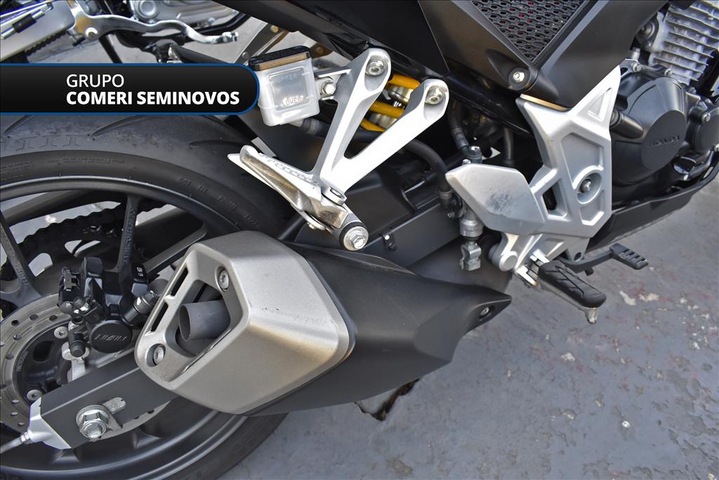 CB 300F TWISTER CBS