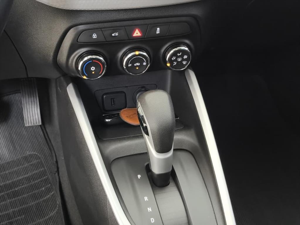 ONIX PLUS 1.0 TURBO FLEX PREMIER AUTOMÁTICO6