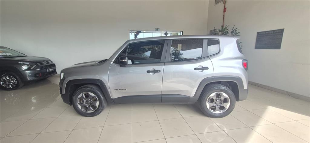 RENEGADE 1.8 16V FLEX 4P AUTOMÁTICO1