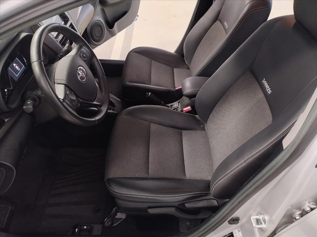 YARIS 1.5 16V FLEX SEDAN XS CONNECT MULTIDRIVE11