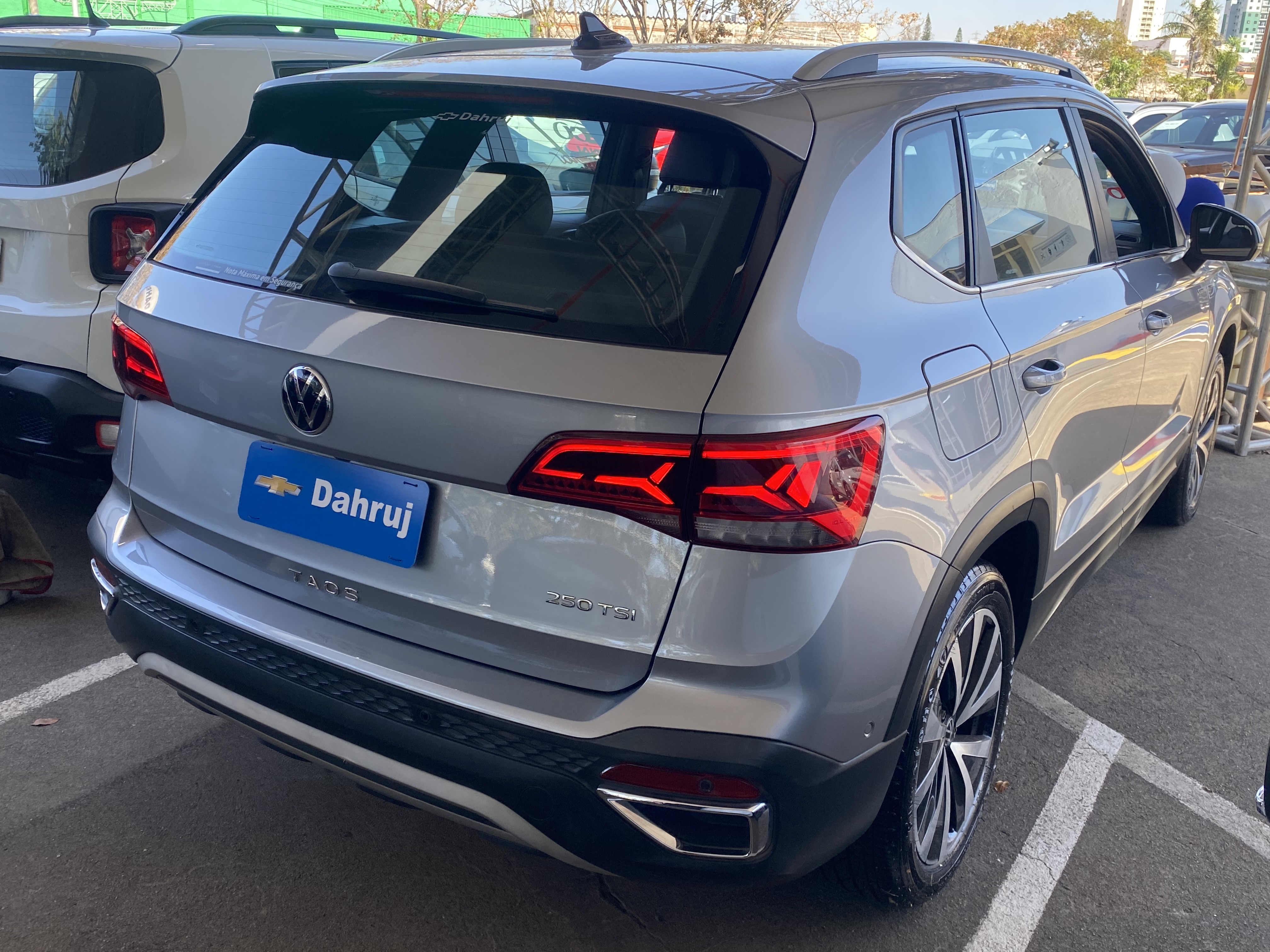 TAOS 1.4 250 TSI TOTAL FLEX HIGHLINE AUTOMÁTICO3