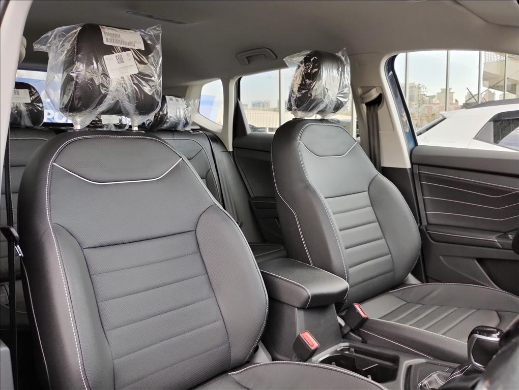 TAOS 1.4 250 TSI TOTAL FLEX HIGHLINE AUTOMÁTICO8
