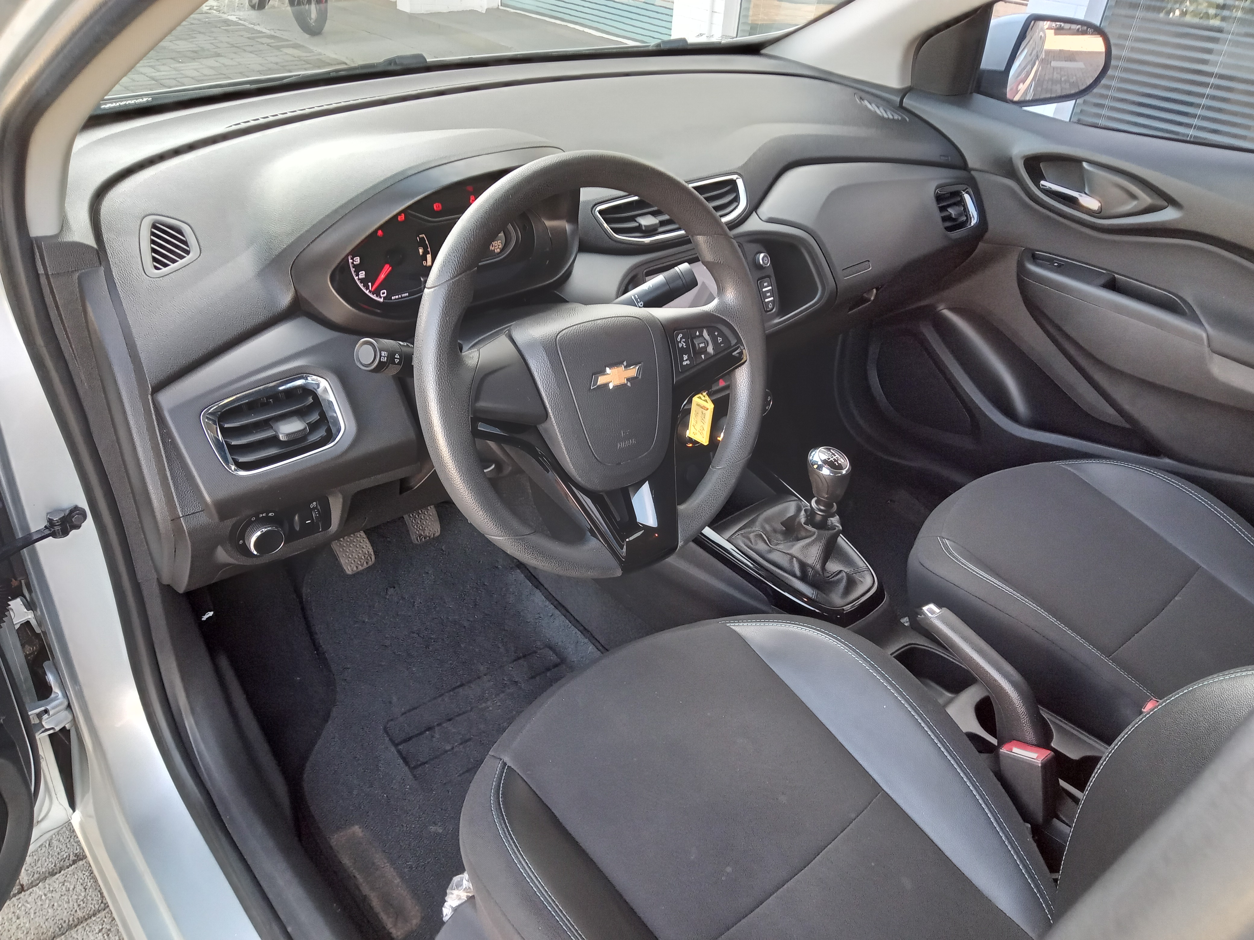 PRISMA 1.4 MPFI LT 8V FLEX 4P MANUAL6