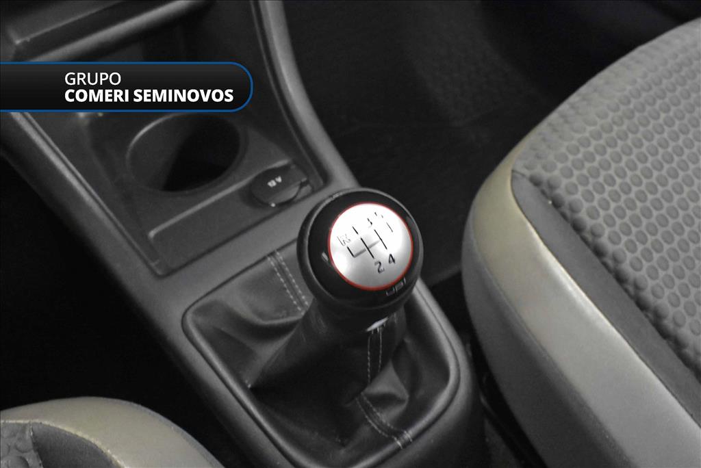 CROSS UP 1.0 TSI 12V FLEX 4P MANUAL9