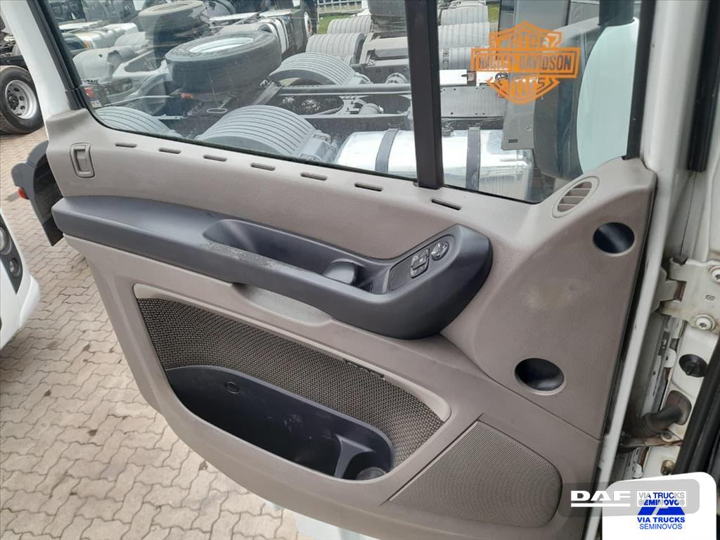 DAF-XF-105 FTS 460A 6X2