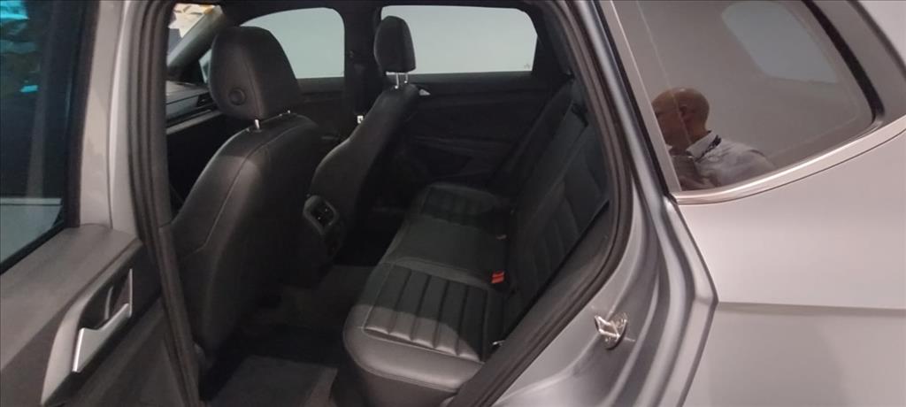 TAOS 1.4 250 TSI TOTAL FLEX HIGHLINE AUTOMÁTICO10
