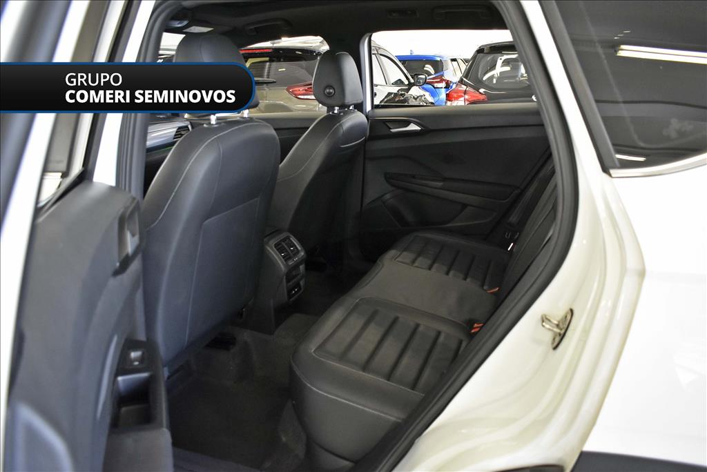 TAOS 1.4 250 TSI TOTAL FLEX HIGHLINE AUTOMÁTICO19