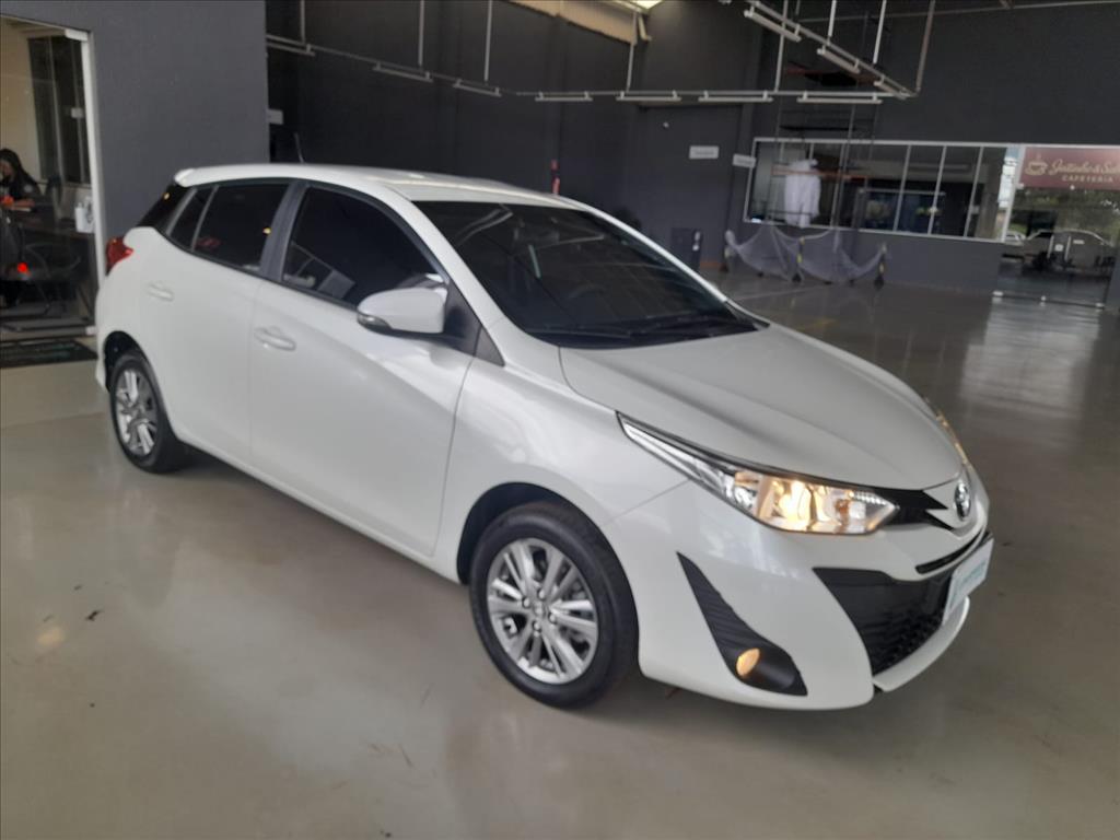 YARIS 1.3 16V FLEX XL PLUS TECH MULTIDRIVE2
