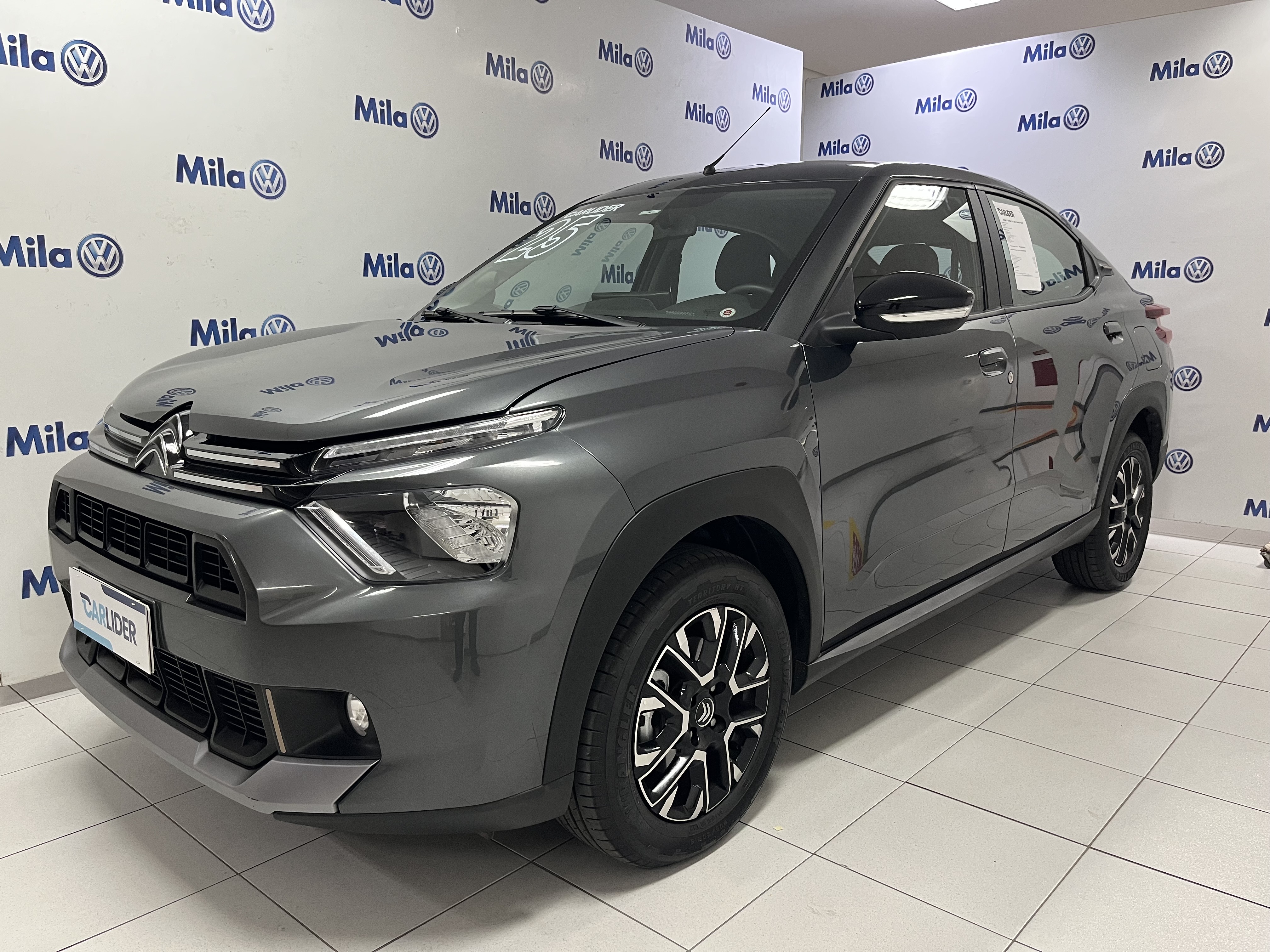 BASALT 1.0 TURBO 200 FLEX SHINE CVT