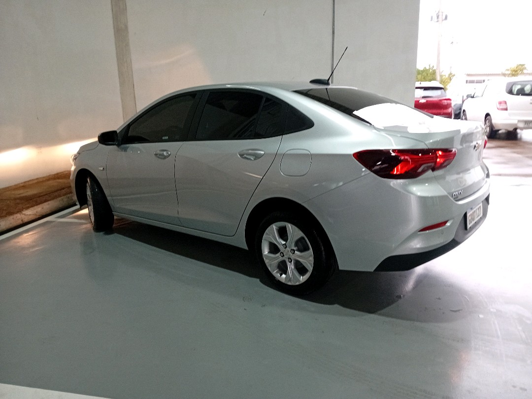 GM - Chevrolet-ONIX PLUS-1.0 TURBO FLEX LTZ MANUAL